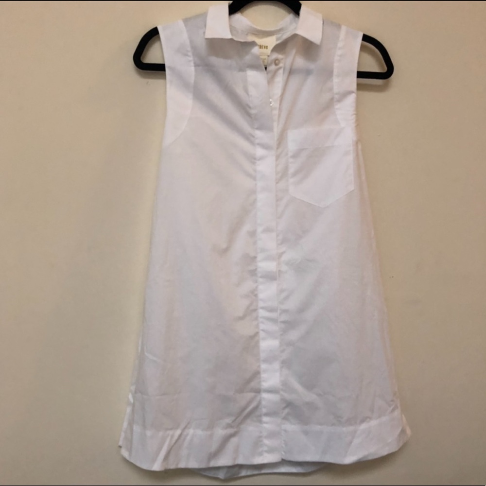 Anthropologie Maeve white button up sleeveless top